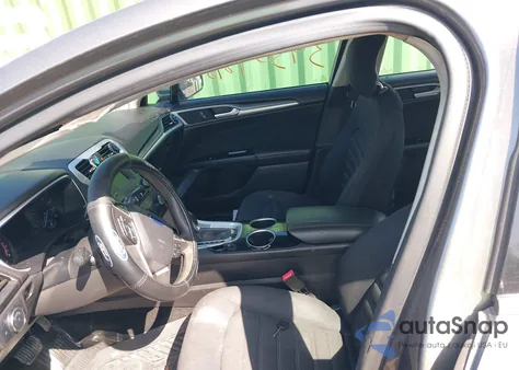 2013 Ford Fusion Se z USA, uszkodzony, nr VIN 3FA6P0HR2DR134920